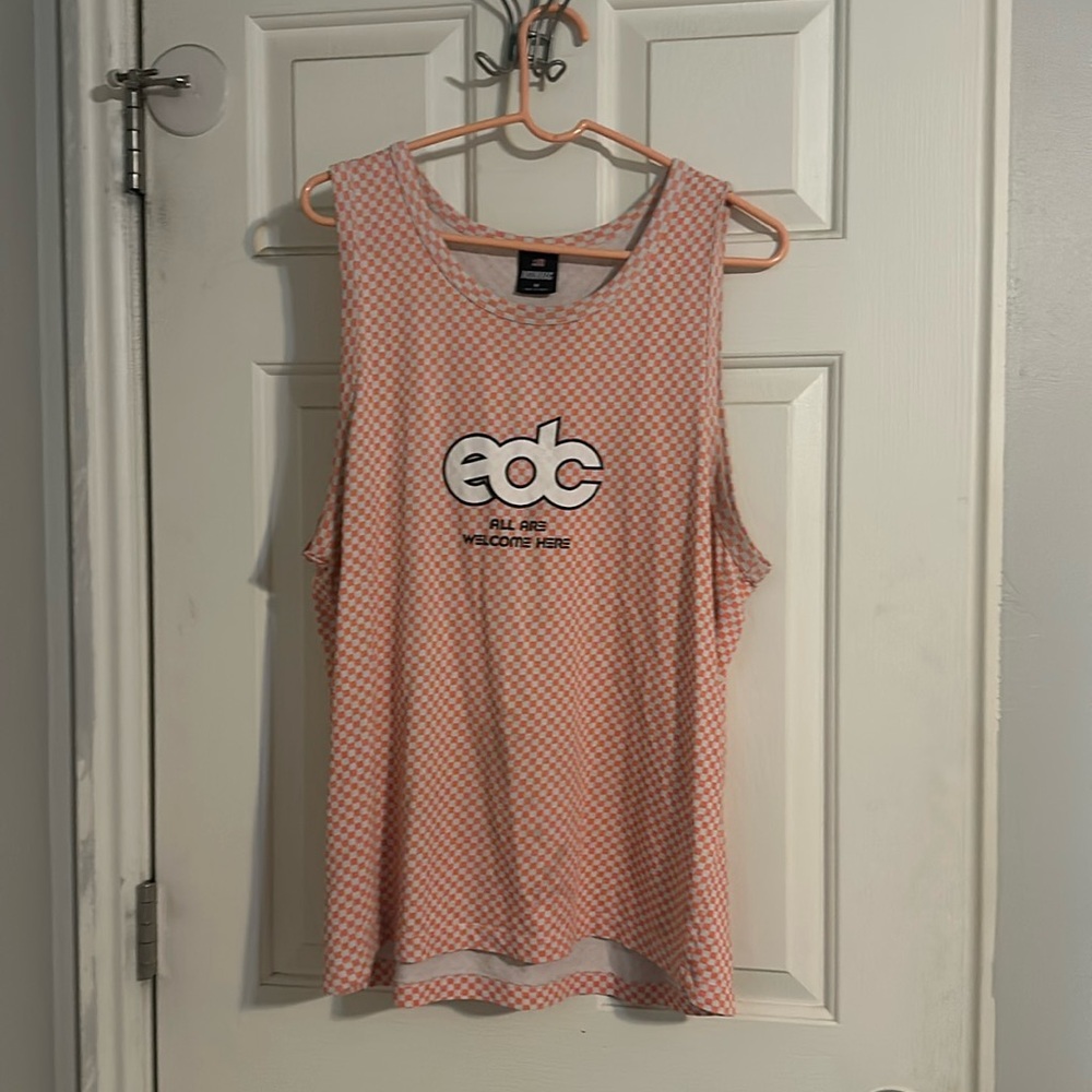 EDC men’s medium tank top